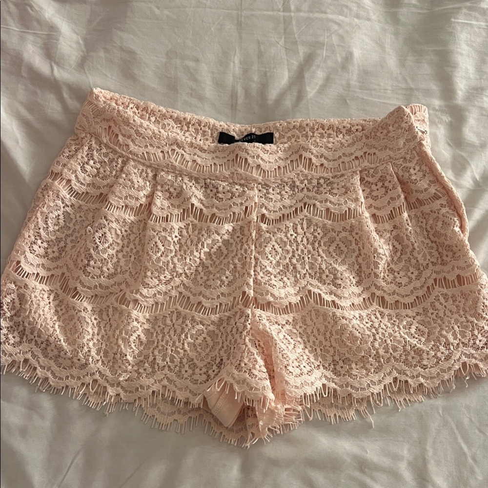 Forever 21 Lace Trim Pajama Shorts in Pink
